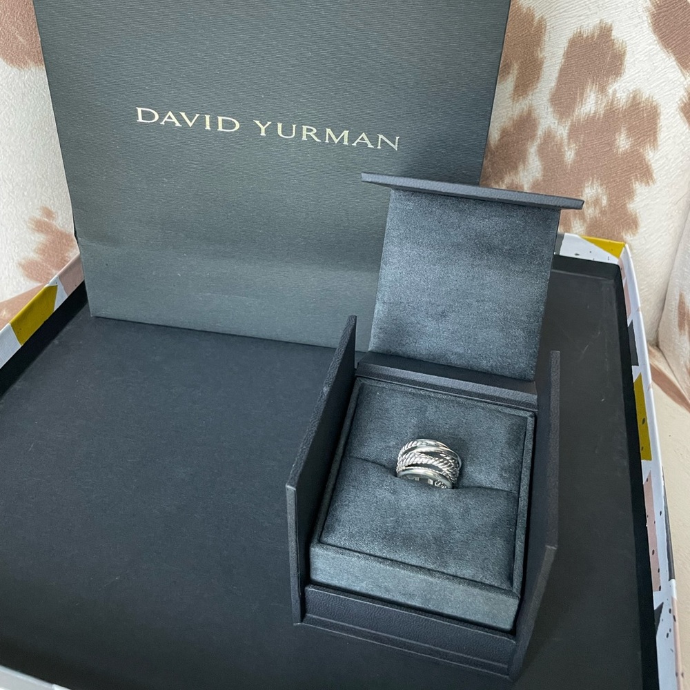 Authentic David Yurman The Crossover Collection® Narrow Ring sz 5